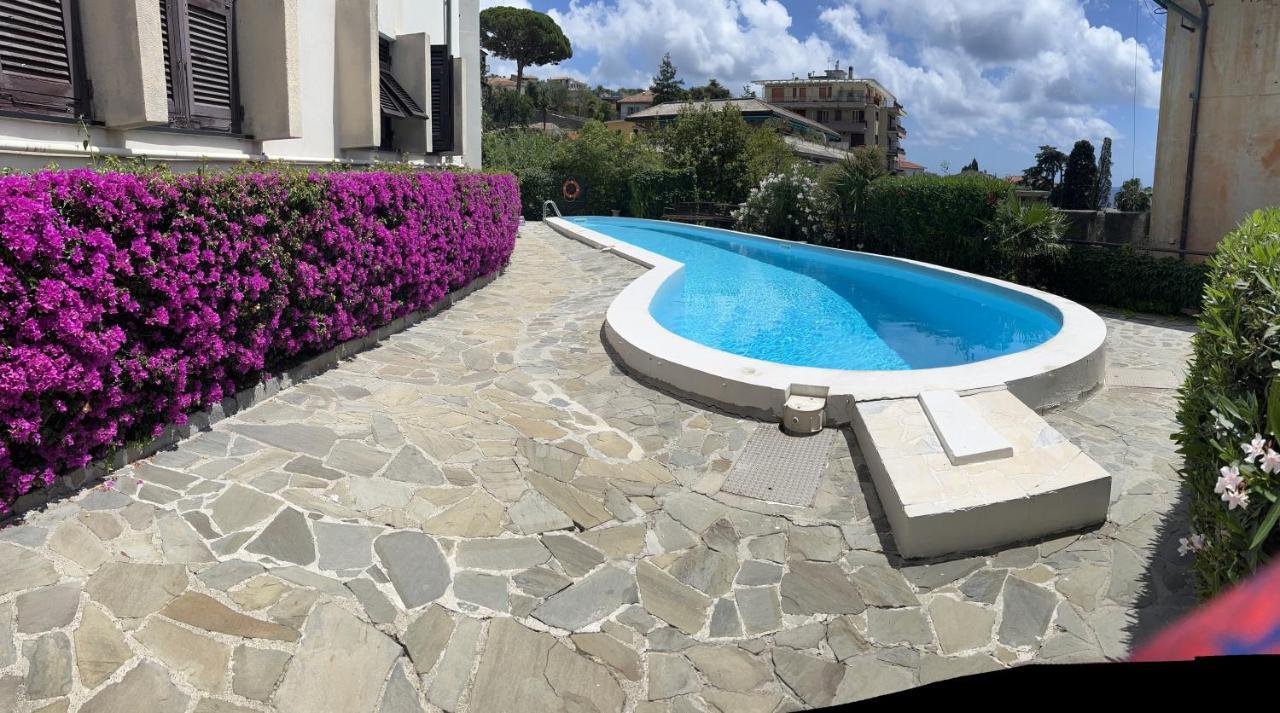 Nautilus Vista Mare Mozzafiato A 180 Gradi- Posto Auto Privato - 2 Camere Matrimoniali Piu 1 Divano Letto Singolo-Sky,Netflix-Wifi 200Mg Рапалло Экстерьер фото