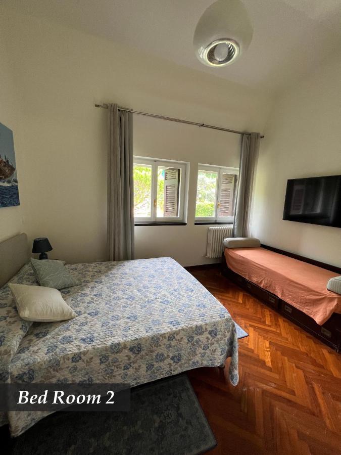 Nautilus Vista Mare Mozzafiato A 180 Gradi- Posto Auto Privato - 2 Camere Matrimoniali Piu 1 Divano Letto Singolo-Sky,Netflix-Wifi 200Mg Рапалло Экстерьер фото