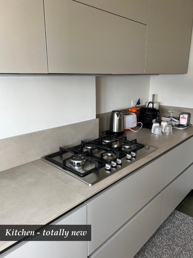 Nautilus Vista Mare Mozzafiato A 180 Gradi- Posto Auto Privato - 2 Camere Matrimoniali Piu 1 Divano Letto Singolo-Sky,Netflix-Wifi 200Mg Рапалло Экстерьер фото
